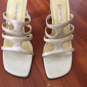 Ann Merino sandals, off-white, size 7M